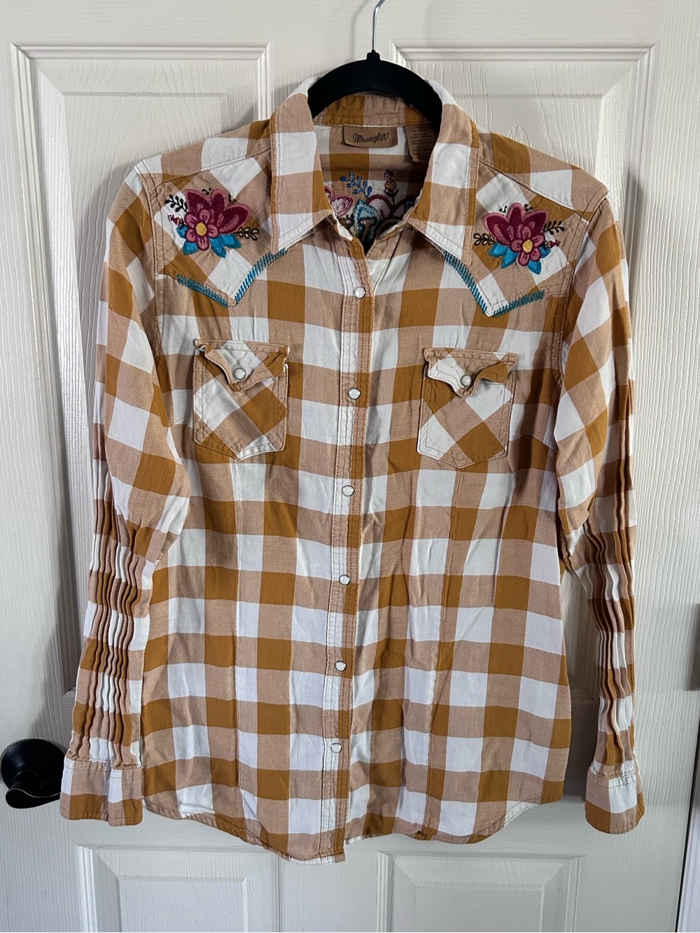 Wrangler Yellow/Orange & White Plaid Embroidered Love Western Button-Down Sz Med
